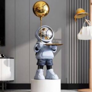 Astronauta con base, globo de luna y bandeja. (GRIS)