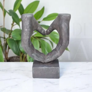 Escultura manos